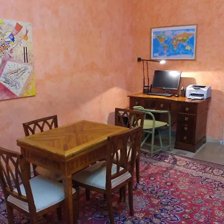 La Mela Hotel